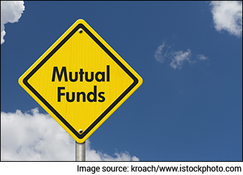 Top 5 Stocks Mutual Funds Bought and Sold in November 2021