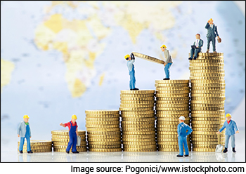 4 Stocks that Turned 1 Lakh to 1 Crore in 10 Years