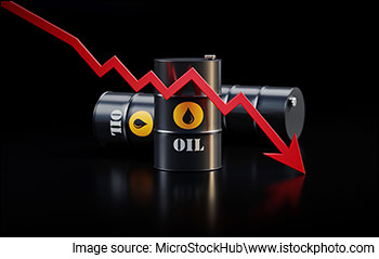 How the Crude Oil Price Collapse Will Impact India. 5 Points