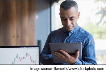 5 Stocks that Could Announce Big Buybacks in 2022