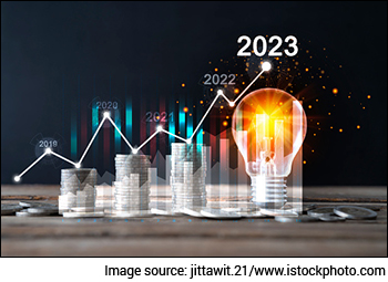 Why Textile Stocks Will Make a Strong Comeback in 2023