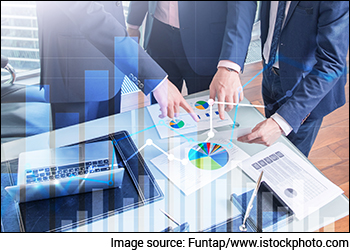 Top 5 Stocks Mutual Funds Bought and Sold in February 2023