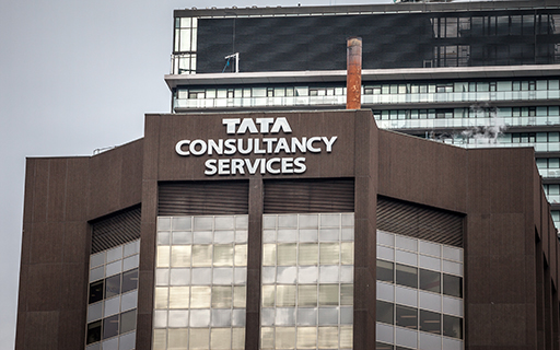 Why TCS Share Price is Falling