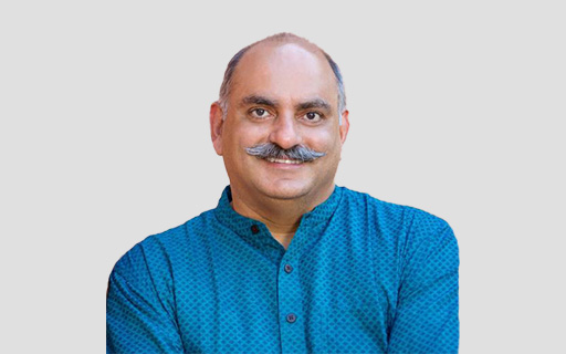 Mohnish Pabrai Sells 6,746,476 Shares of this Midcap Company