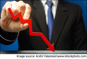 Bulk Deal Alert: Ashish Kacholia Trims Stake in this Underperforming Smallcap Stock that Hit 52-Week Low