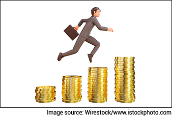 Top 4 Semiconductor Stocks that are Outperforming the Market