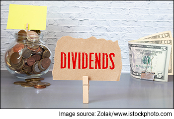 Top 4 Stocks Paying Dividends in October 2023