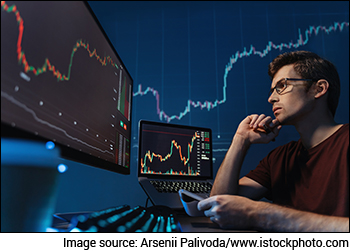 Top 4 Indian Government Midcap Stocks Set for Explosive Growth in 2024