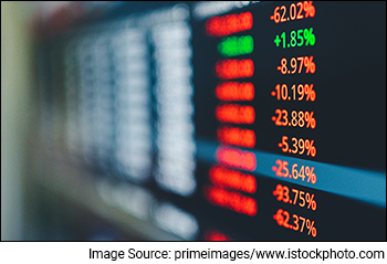 Top 5 Fundamentally Strong Smallcap Stocks Trading 30% Below 52-Week Highs