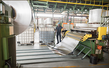 Pros and Cons of Investing in Hindalco