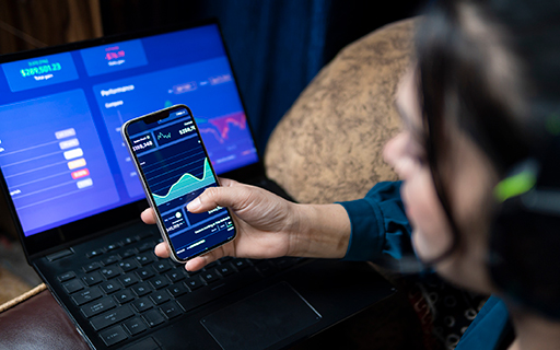 3 Summer Stocks to Add to Your Watchlist