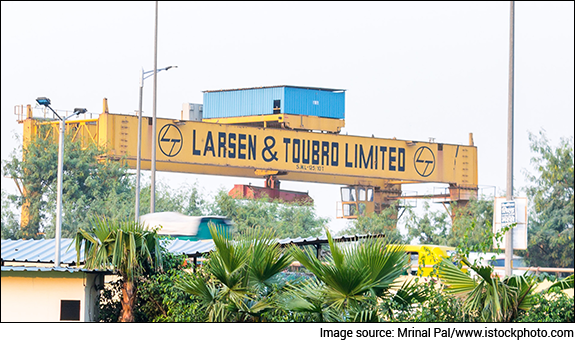 Larsen and Toubro Construction Mobile Crane