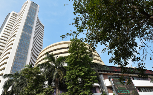 Record High ATF Prices, Tata Communications' Tie-Up with Formula 1, and Buzzing Stocks Today