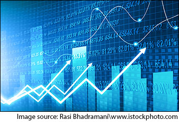 Sensex Snaps 4-Day Losing Streak, Zooms 428 Points, Nifty Ends Above 16,450; IT & Pharma Stocks Rally