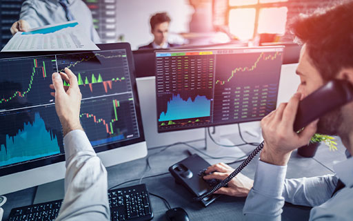 Sensex Today Trades Flat | HUL & Asian Paints Top Gainers | Coal India Tanks 5%